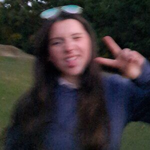 Meet your Posher, Faith